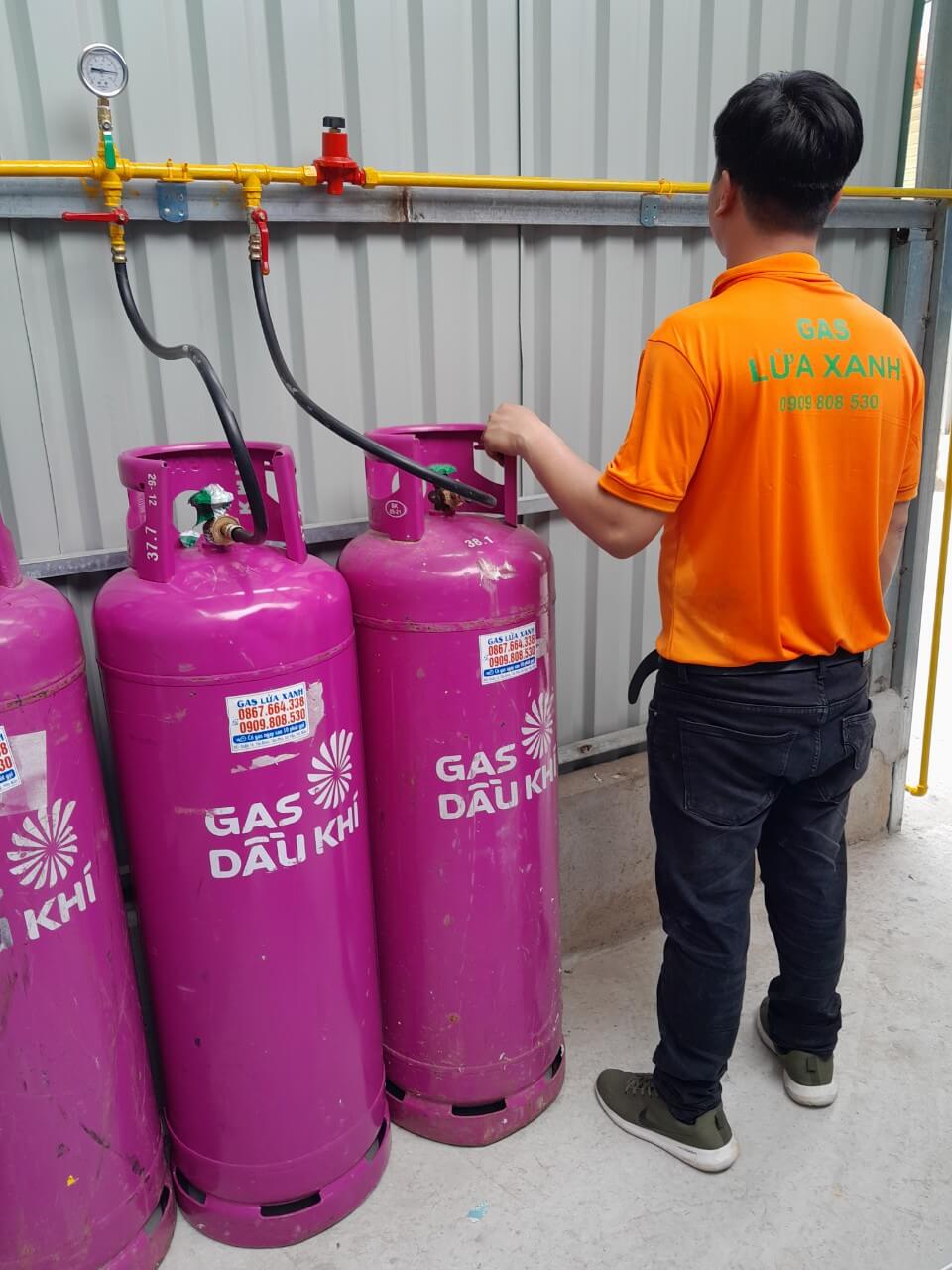 Gas Lửa Xanh lắp đặt hệ thống gas công nghiệp