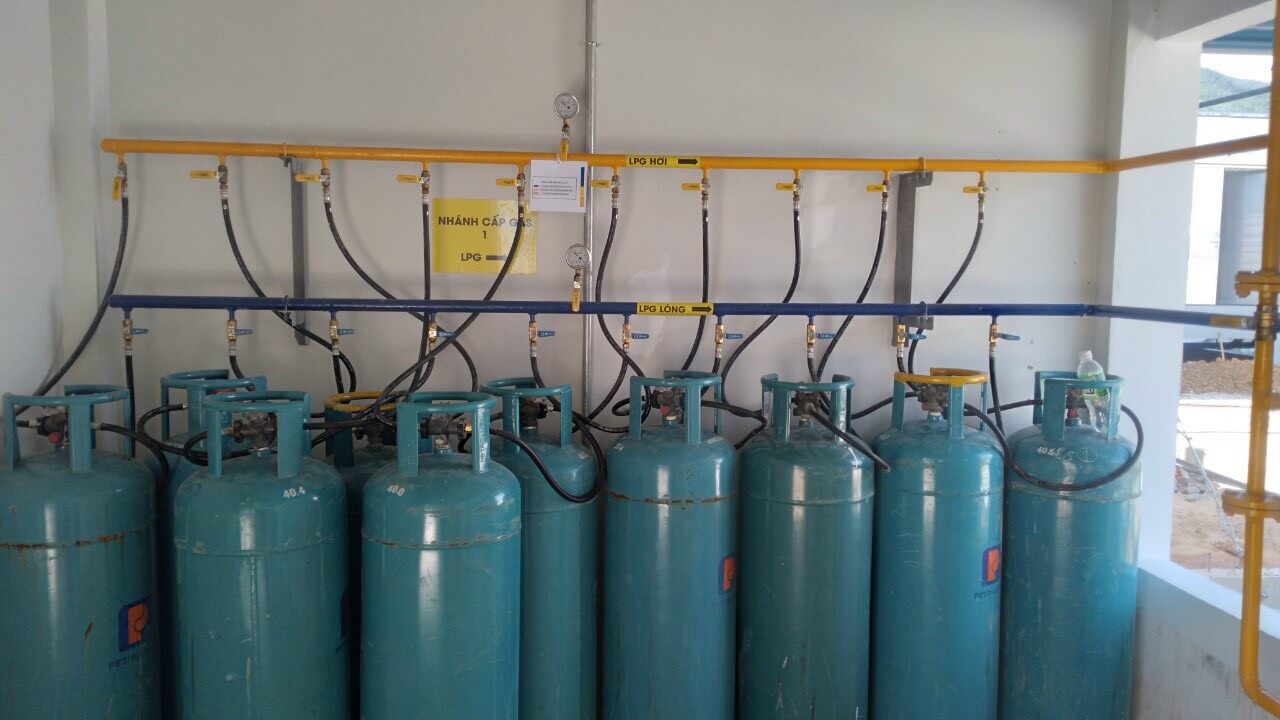 Bình gas Petrolimex trong hệ thống gas công nghiệp